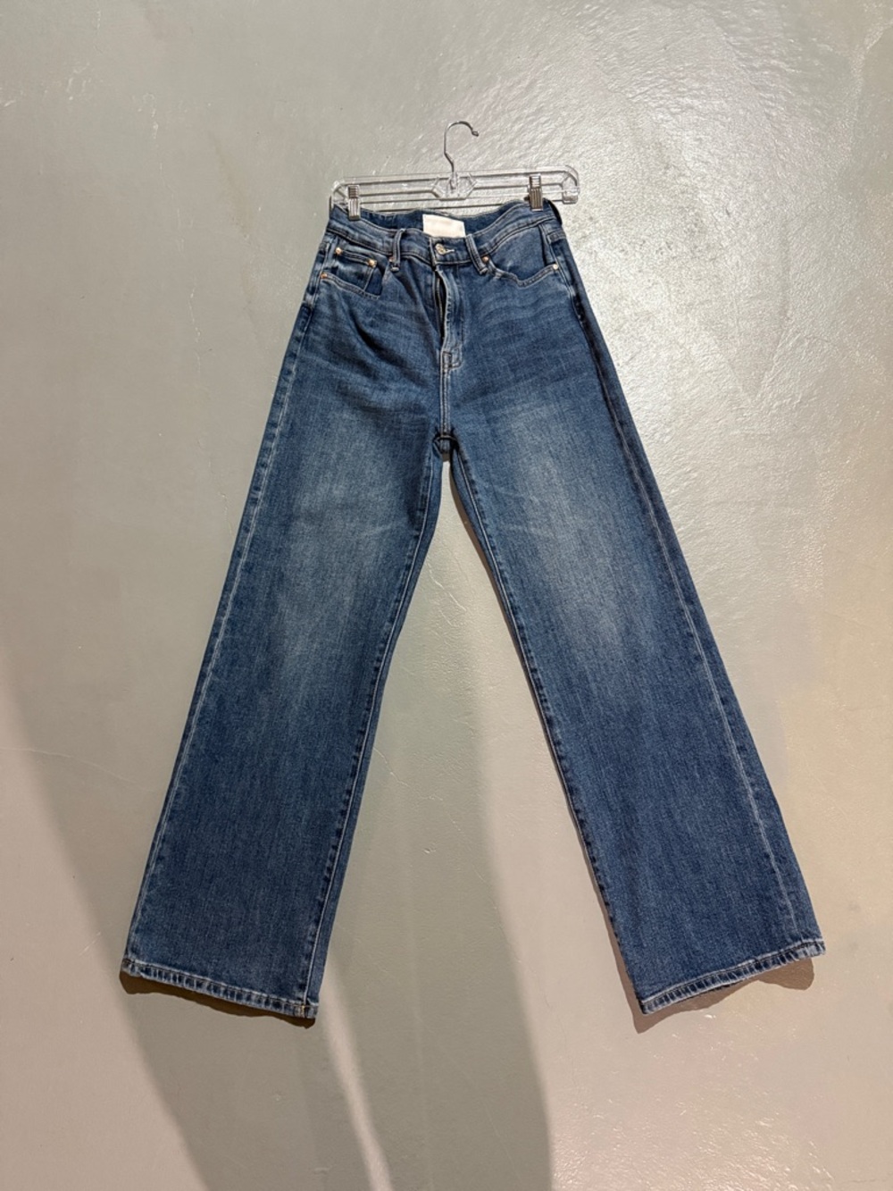 MOTHER superior crop step fray jeans